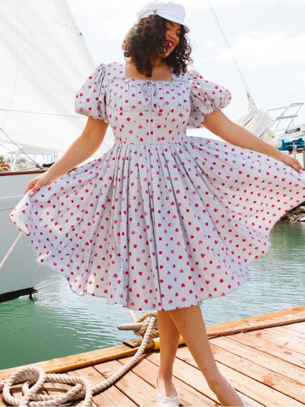 NWT Ivy City Co Thea Dress in Strawberry